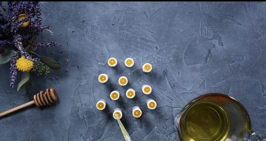 Selected Variant Image